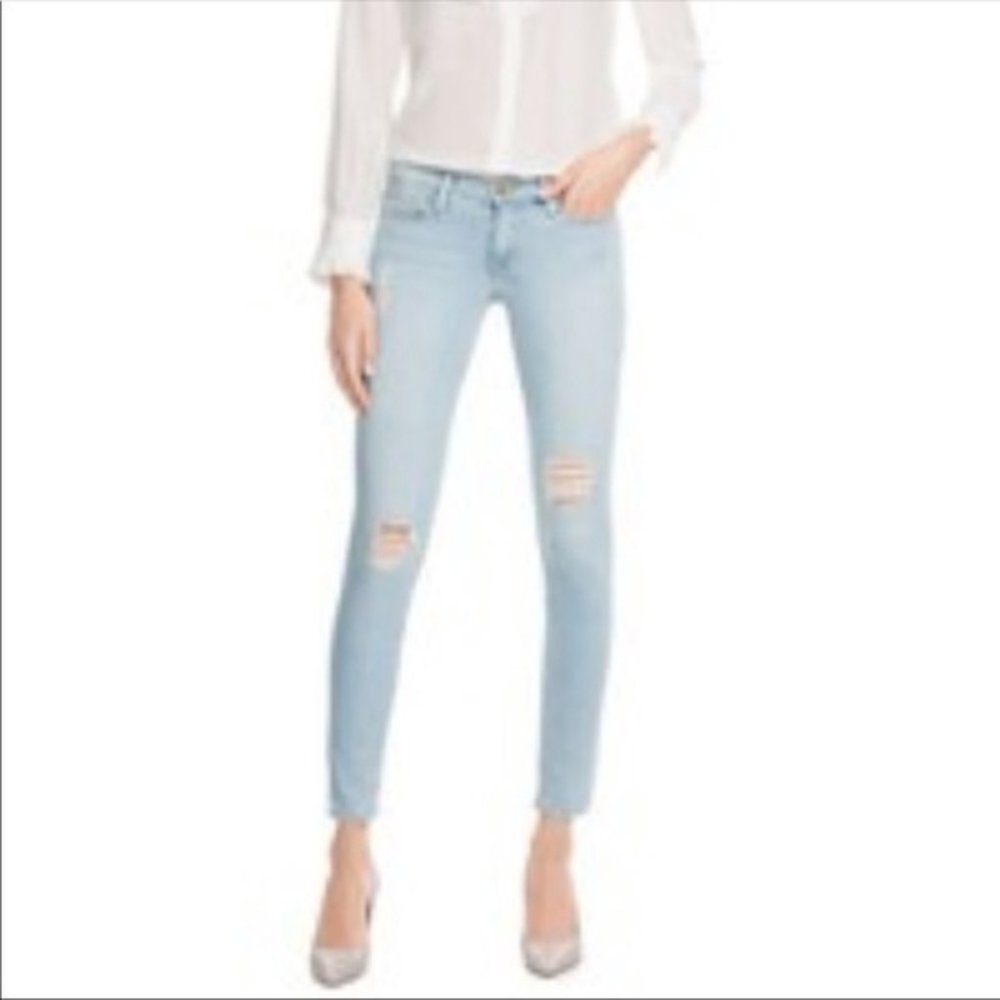 FRAME Denim Le Skinny de Jeanne distressed jeans